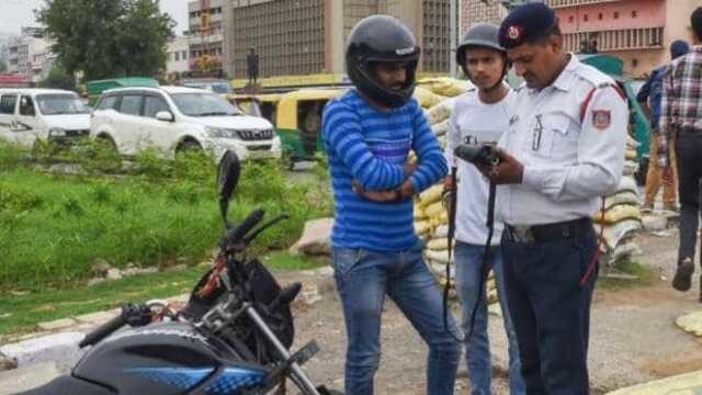 आखिर क्या है नया मोटर व्हीकल एक्ट-2019