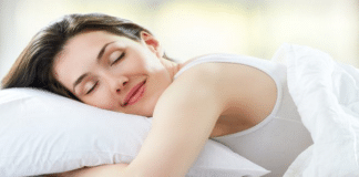 सोने का यह तरीका आपकी उम्र करता है कम, इस मुद्रा में सोने से जीएंगे लंबा! सोने का यह तरीका आपकी उम्र करता है कम, इस मुद्रा में सोने से जीएंगे लंबा!