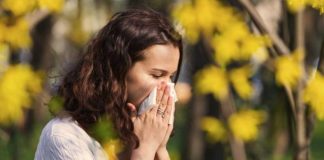 बदलते मौसम में कैसे रखें अपना ख्याल (Health Tips for Seasonal Changes in Hindi) बदलते मौसम में कैसे रखें अपना ख्याल (Health Tips for Seasonal Changes in Hindi)