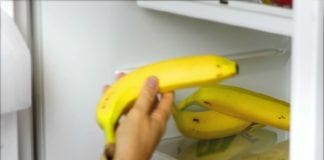 कहीं आप केले को फ्रिज में तो नहीं रखते? जानिए क्या होते हैं इससे नुकसान banana