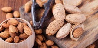 कैंसर समेत कई बीमारियों से करता है बचाव, बस हर दिन खाएं 20 ग्राम बादाम almonds